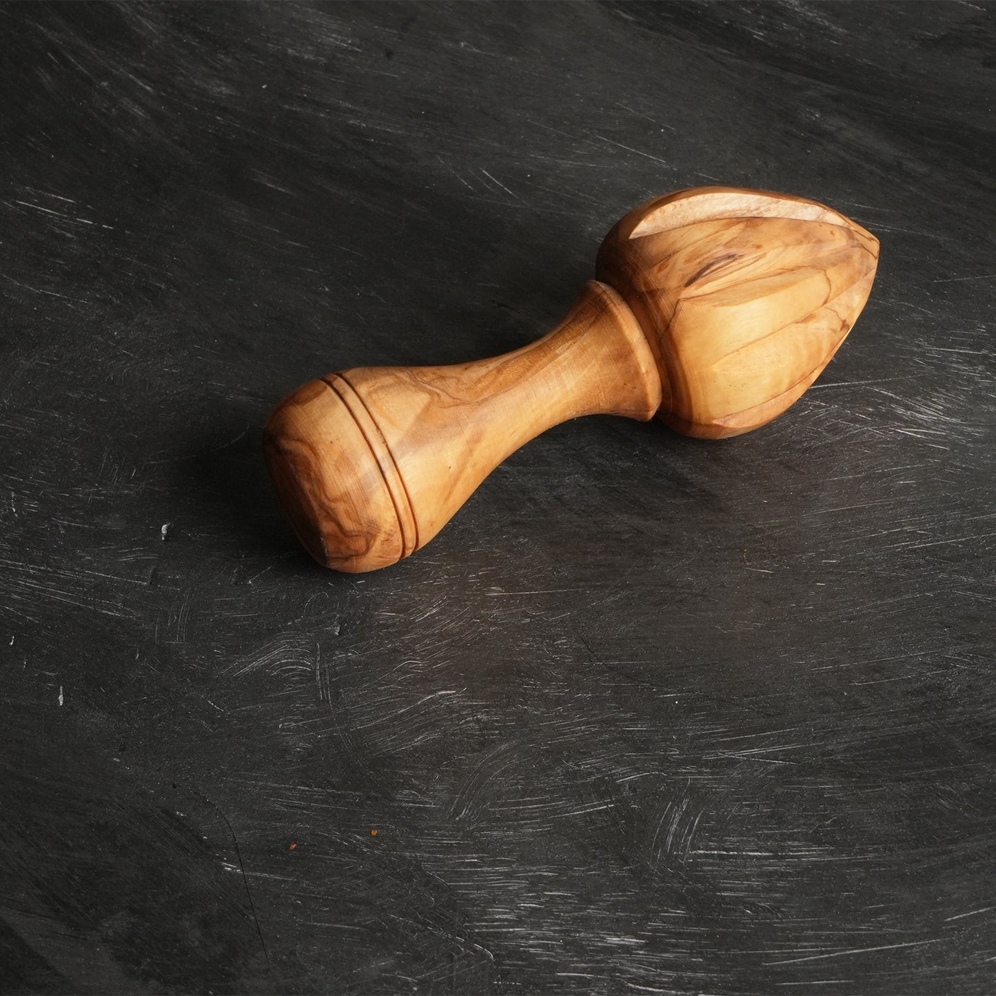 Lemon-Squeezer – Olivewood-Handcrafted-black